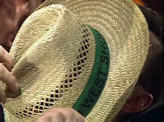 Дмитрий Кустовит о ношении шляпы простаками